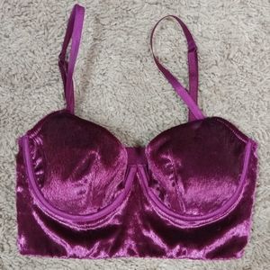Victoria's Secret bra! Size 32C! NEW WITHOUT TAGS!!